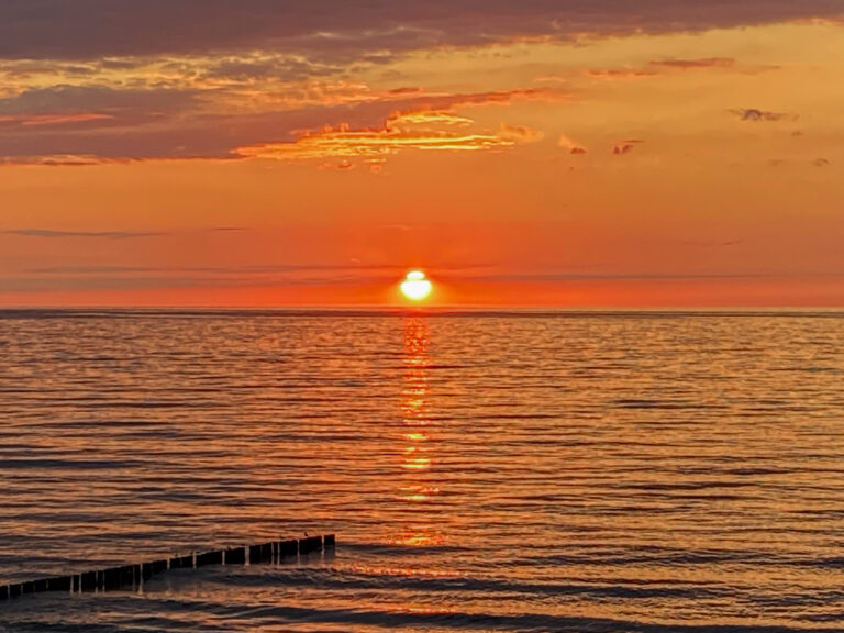 Zachod slonca Mrzezyno